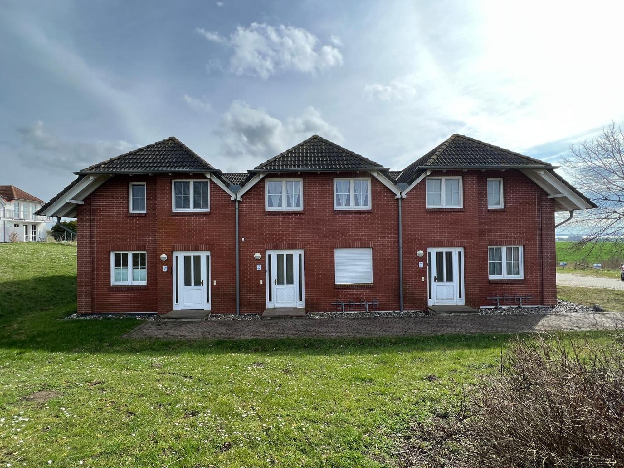 Apartment Ostseebrise Im Ferienpark Sagard Exterior photo